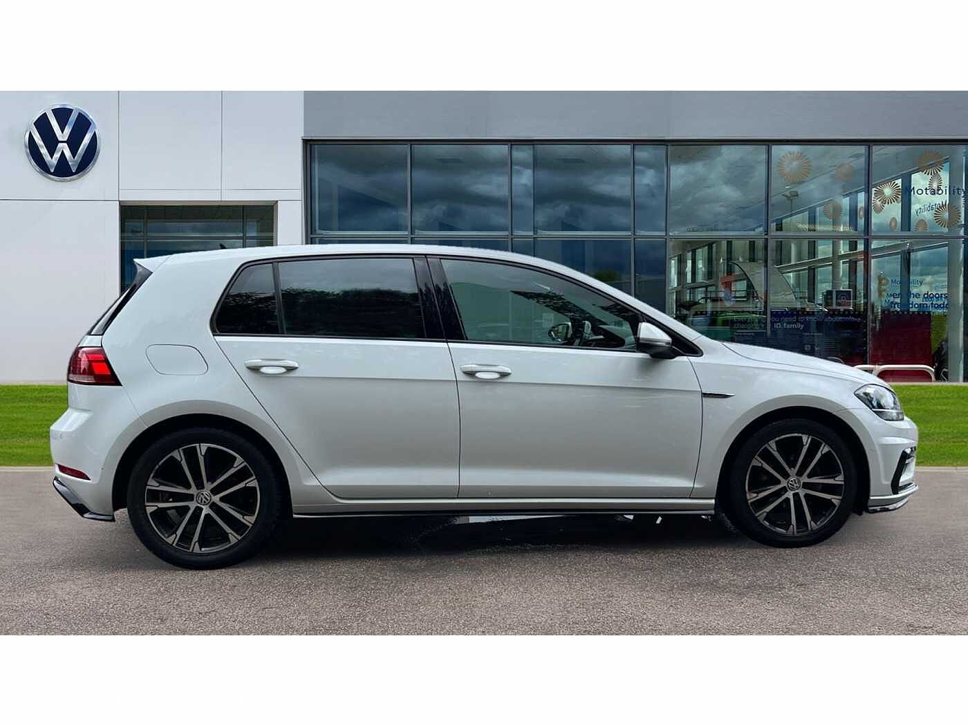 Volkswagen Golf MK7 Facelift 1.5 TSI GT EVO 130PS