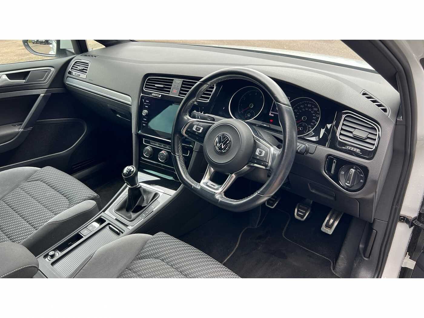 Volkswagen Golf MK7 Facelift 1.5 TSI GT EVO 130PS