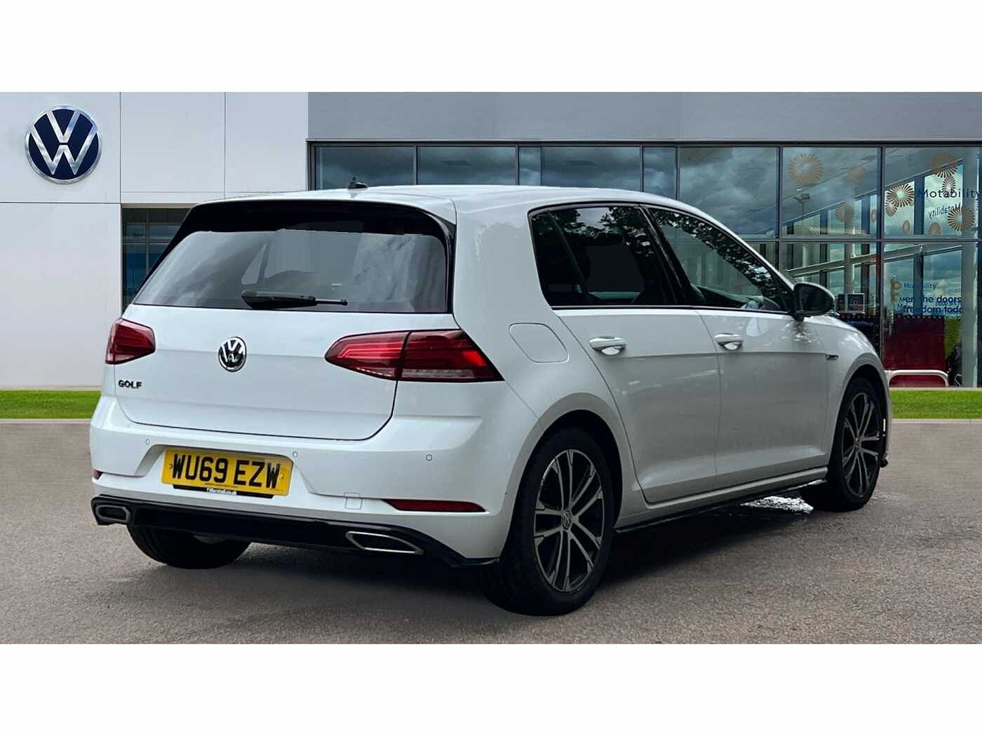 Volkswagen Golf MK7 Facelift 1.5 TSI GT EVO 130PS