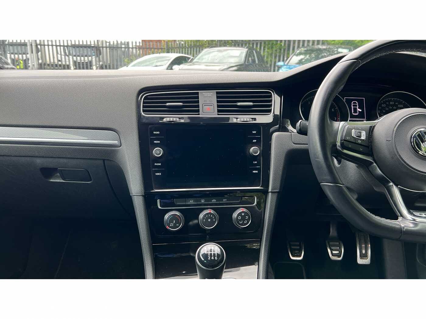 Volkswagen Golf MK7 Facelift 1.5 TSI GT EVO 130PS