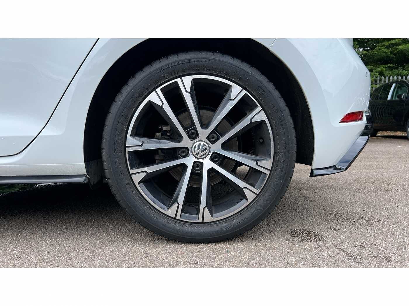 Volkswagen Golf MK7 Facelift 1.5 TSI GT EVO 130PS