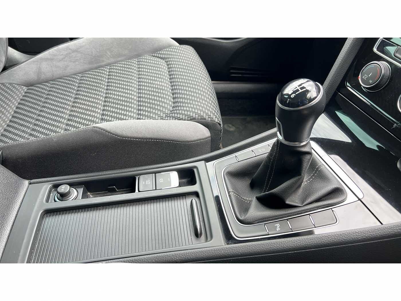 Volkswagen Golf MK7 Facelift 1.5 TSI GT EVO 130PS