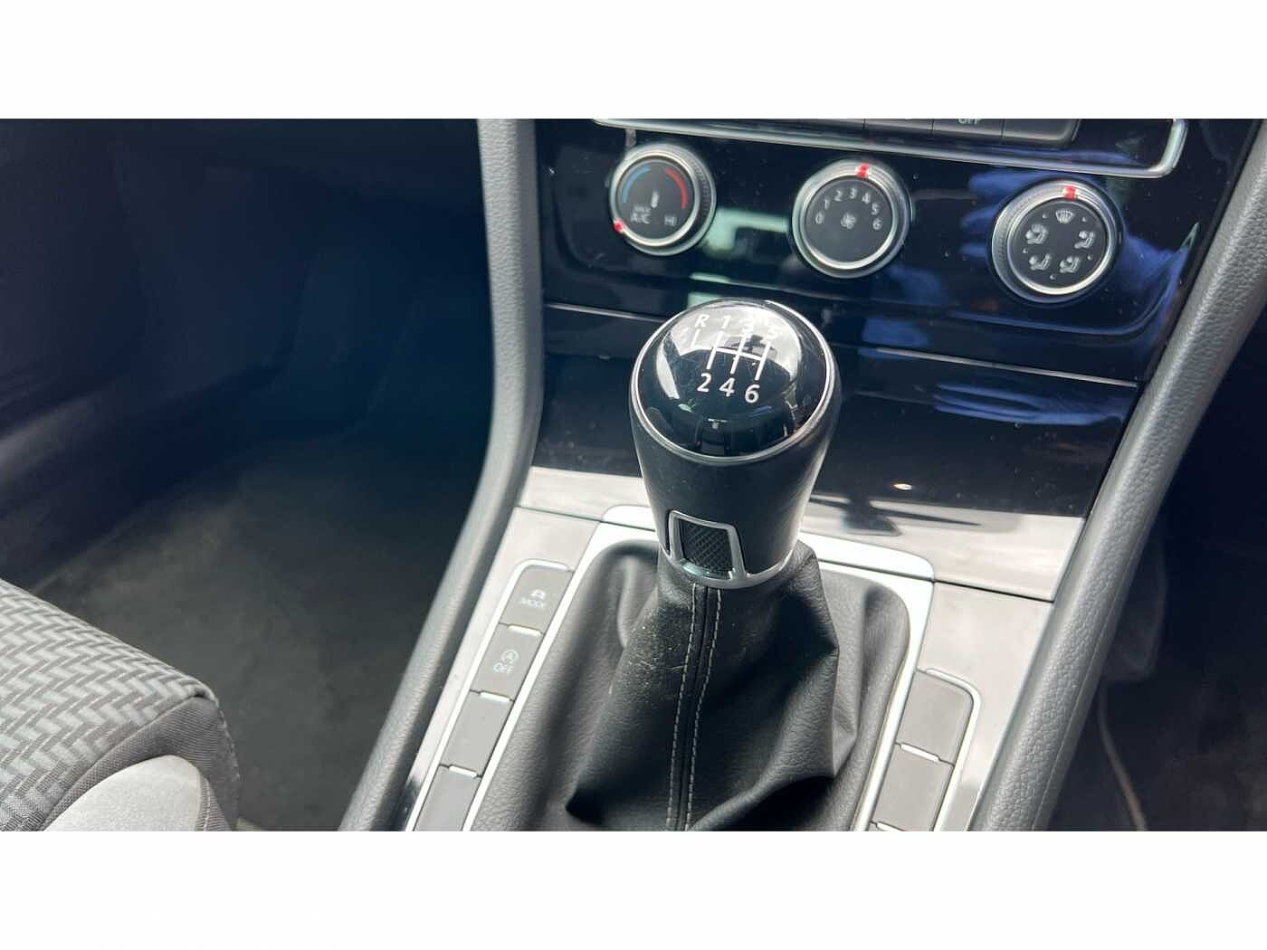 Volkswagen Golf MK7 Facelift 1.5 TSI GT EVO 130PS